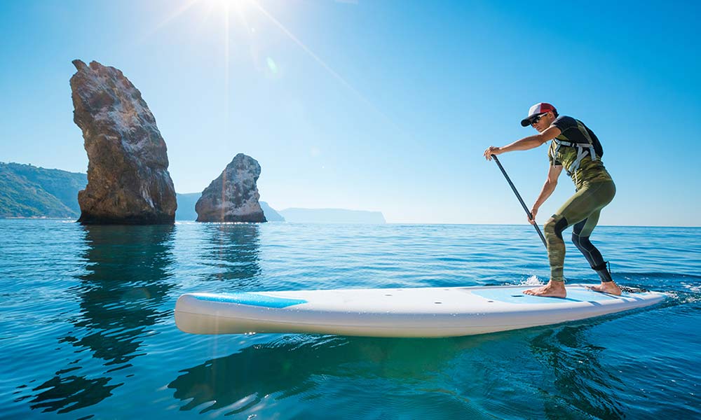 best rated stand up paddle boards inflatable SUP equipment paddleboarding in the sea